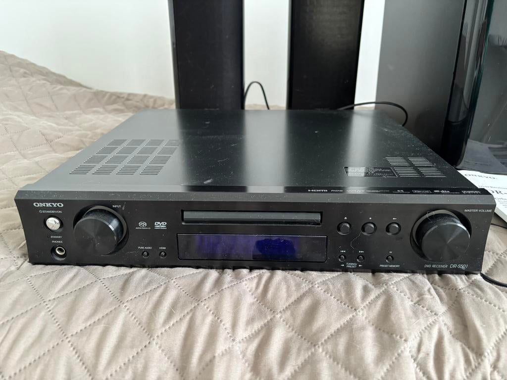 Onkyo  DVD  reciever DR-S501 met speakers ,afstandbediening, Gebruikt, 70 watt of meer, 5.1-systeem, Overige spelers
