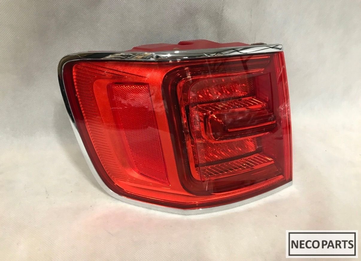 BENTLEY BENTAYGA 36A LED ACHTERLICHT ORIGINEEL, Gebruikt, -, -, Ophalen of Verzenden