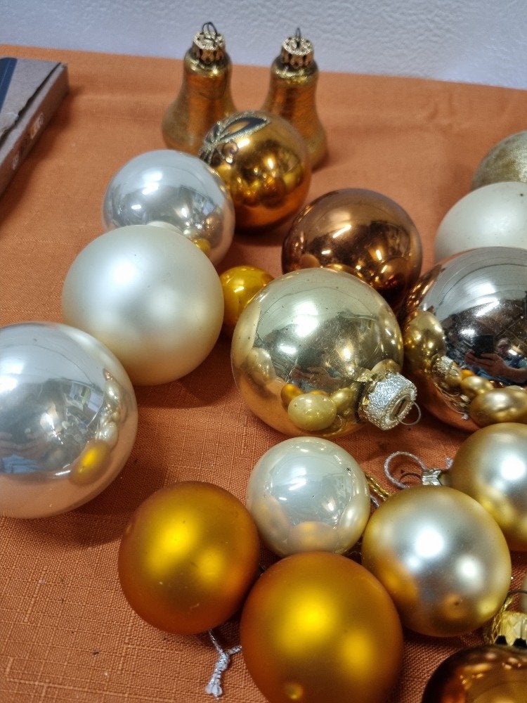 kerstballen verschillende goud tinten glas [b292], Ophalen of Verzenden, 'T Olde Gre-j, Info@toldegrej.nl, Endepoelstraat 20f Didam