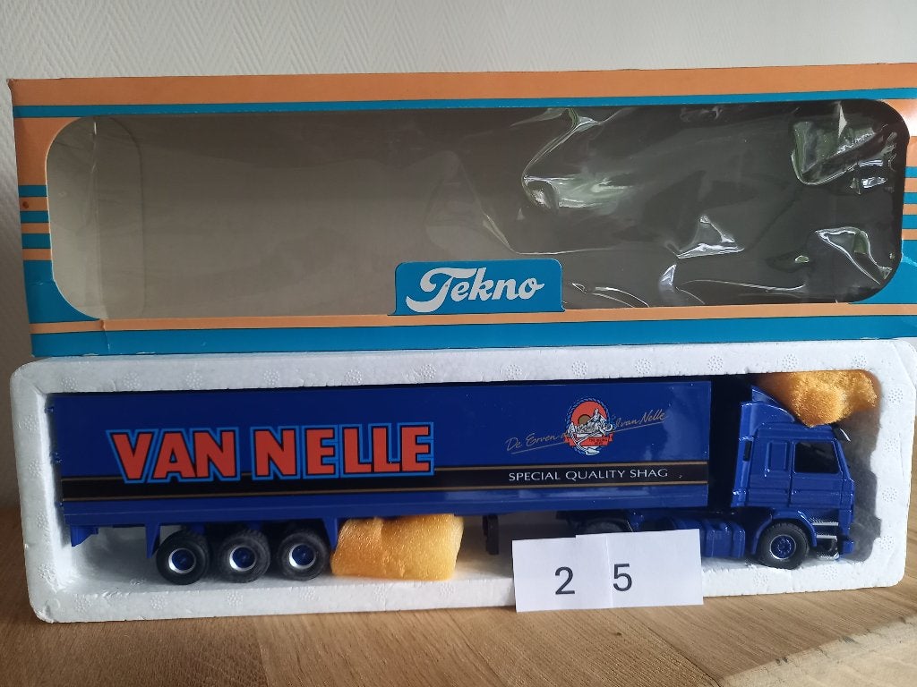 25)Scania Tekno miniatuur vrachtwagen 1:50, Ophalen of Verzenden, Zo goed als nieuw, Bus of Vrachtwagen, Tekno