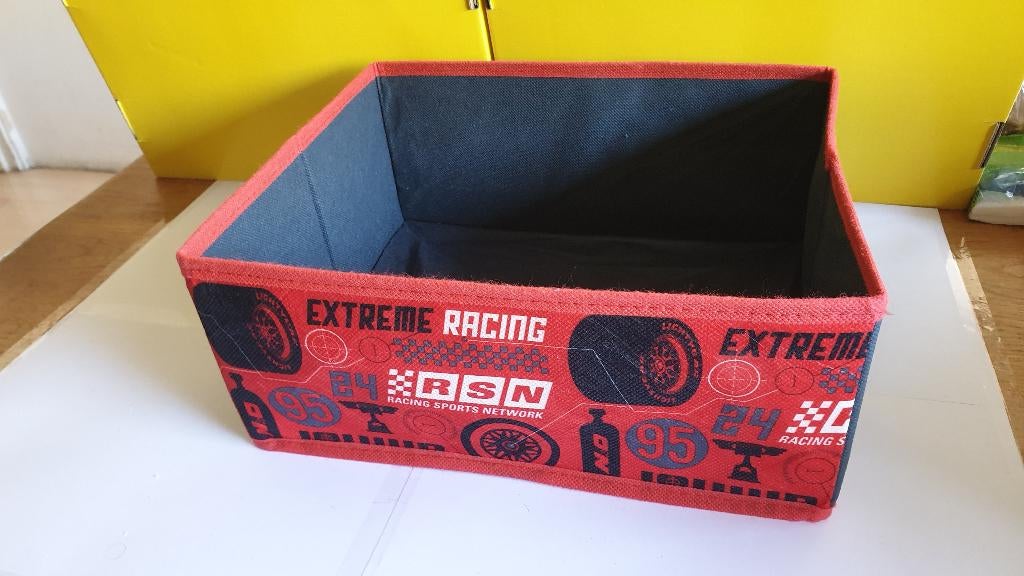 0580 kallax mandje rood extreme racing ., Huis en Inrichting, Kasten | Wandmeubels, Verzenden, 25 tot 50 cm, Minder dan 150 cm