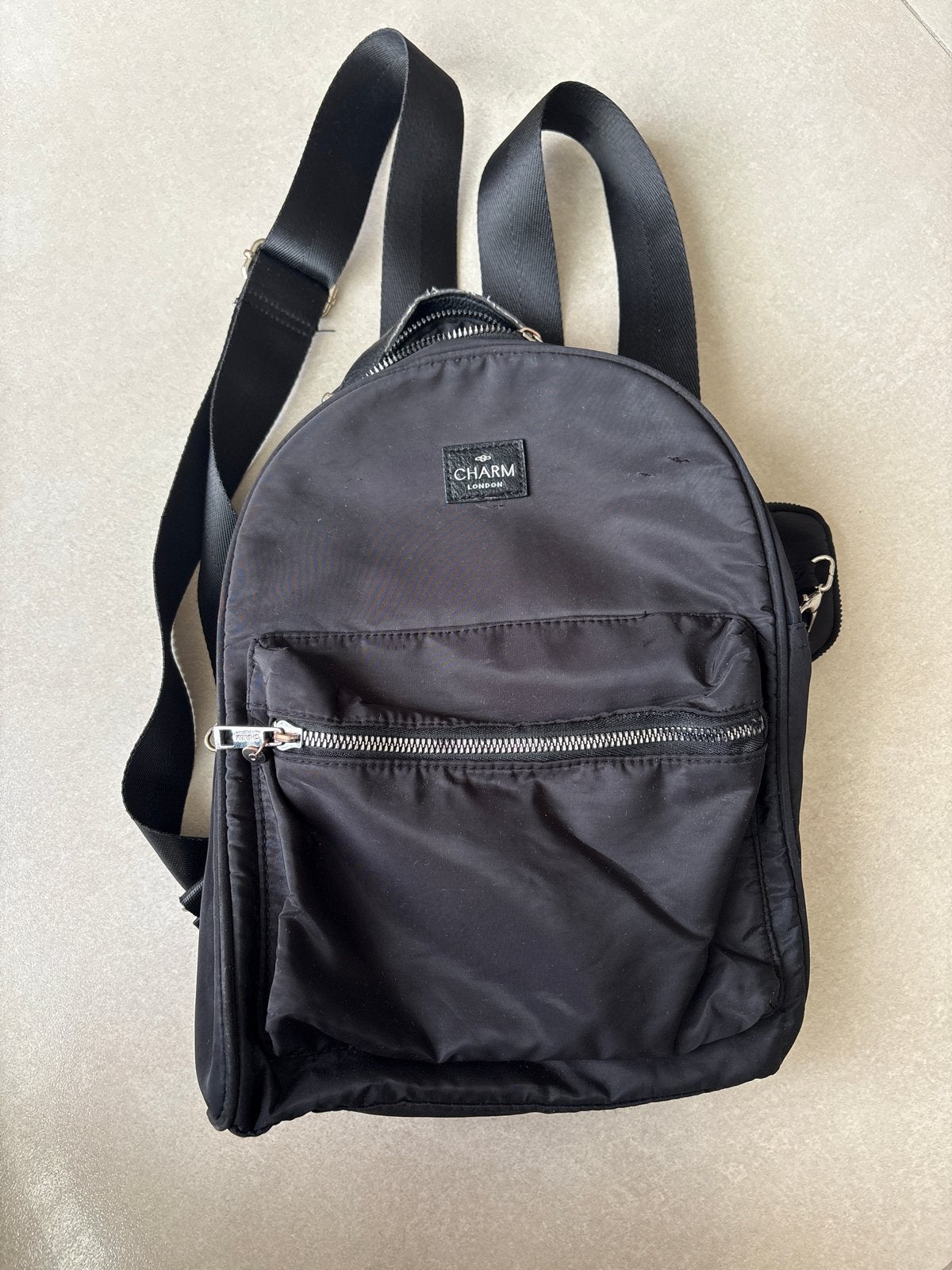 Zwarte schooltas/rugzak met ritsvakken, Sieraden, Tassen en Uiterlijk, Gebruikt, 25 tot 40 cm, 30 tot 45 cm, Ophalen