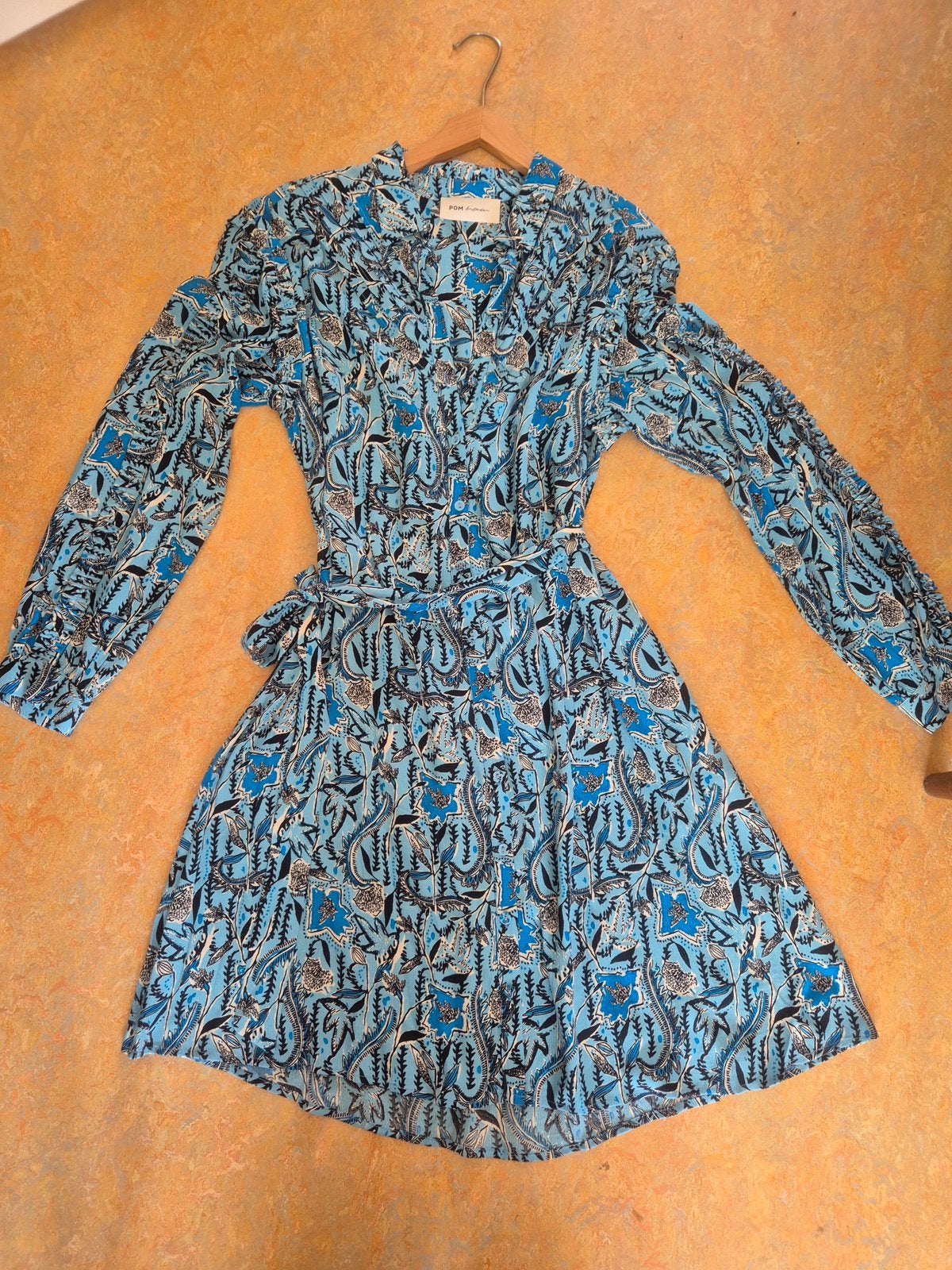 Nieuwe jurk POM Amsterdam maat 38, Ophalen of Verzenden, Nieuw, Maat 38/40 (M), Blauw