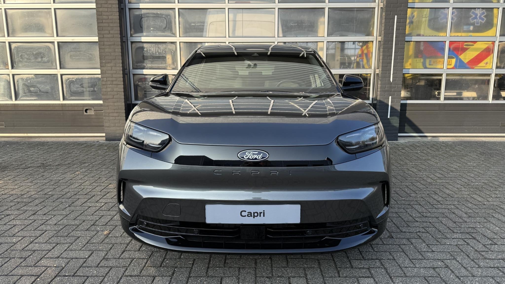 Ford Capri Select Extended Range RWD 77 kWh Direct leverbaar, Auto's, Ford, Automaat, Achterwielaandrijving, 1998 kg, Leder en Stof