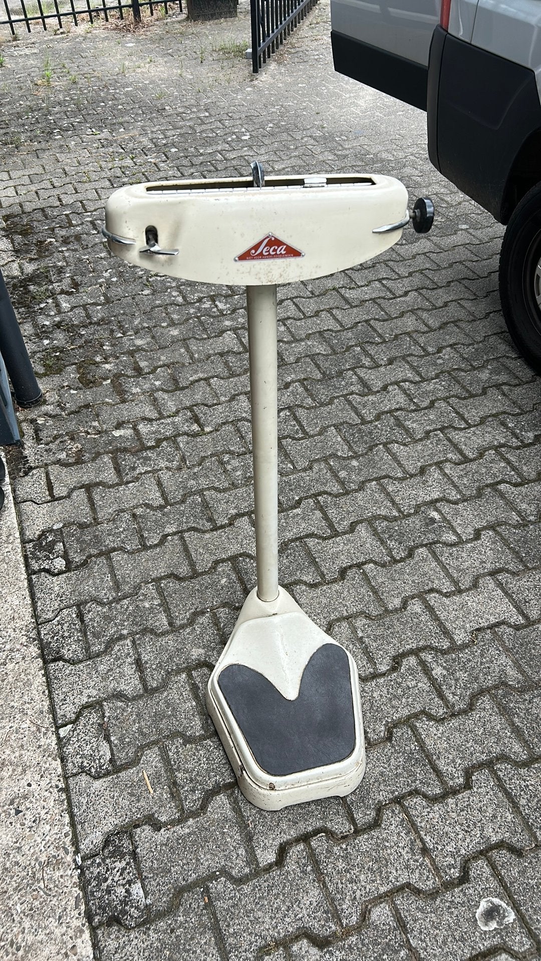 Vintage Seca ziekenhuisweegschaal, Witgoed en Apparatuur, Weegschalen, Ophalen, Gebruikt, 100 kg of meer, Personenweegschaal