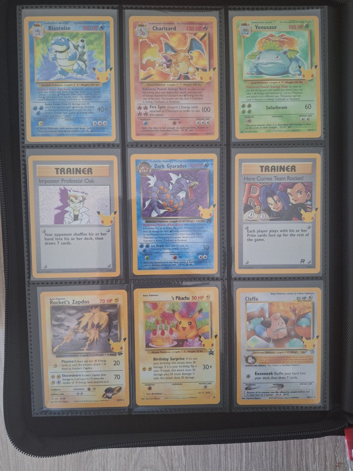 25th Pokémon Anniversary Grand Masterset, Ophalen of Verzenden, Zo goed als nieuw, Meerdere kaarten