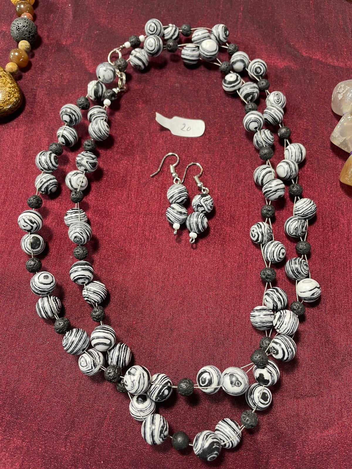 Zwart wit malachiet ketting, Sieraden, Tassen en Uiterlijk, Kettingen, Zwart, Nieuw, Verstelbaar, Ophalen of Verzenden