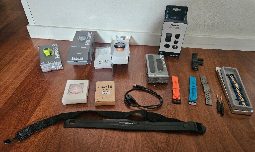 Garmin Forerunner 645 Music, veel accessoires, hartslagband, Gebruikt, Zwart, Garmin, Waterdicht