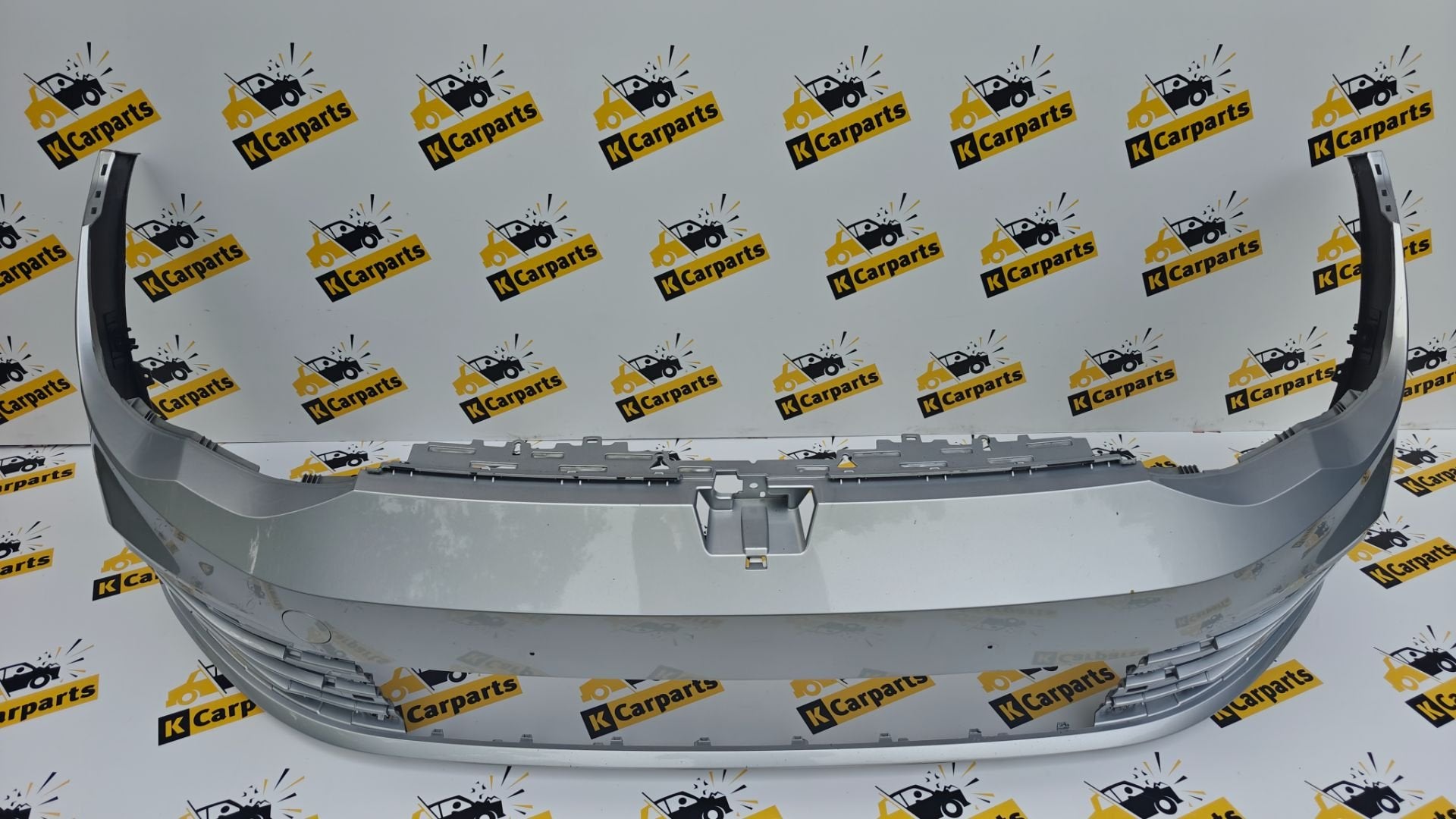 Voorbumper Volkswagen Golf 8 bumper 5H0807221H Origineel 6XP, Auto-onderdelen, Gebruikt, Volkswagen AG, Bumper, Berliner Ring 2
38440  Wolfsburg, DE