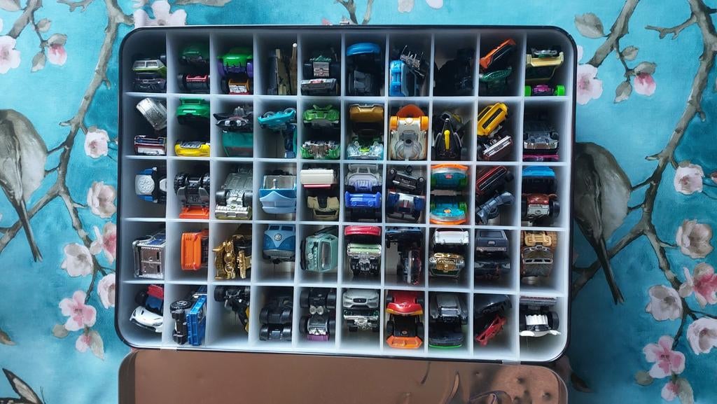 Hot wheels, Kinderen en Baby's, Speelgoed | Speelgoedvoertuigen, Ophalen, Gebruikt