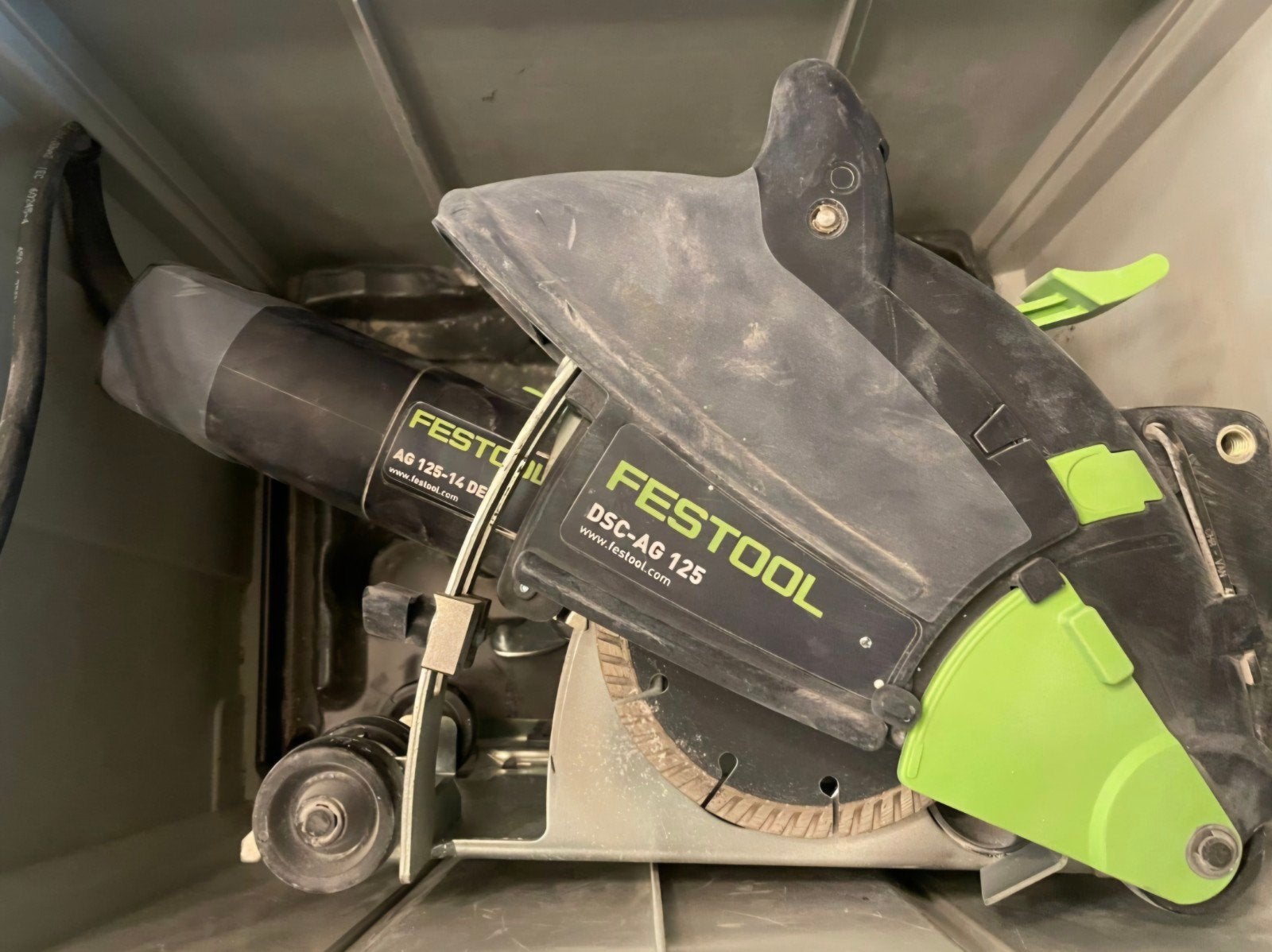 Festool DSG-AG125 railslijper, Ophalen of Verzenden, Zo goed als nieuw, Afkortzaag, 30 tot 70 mm