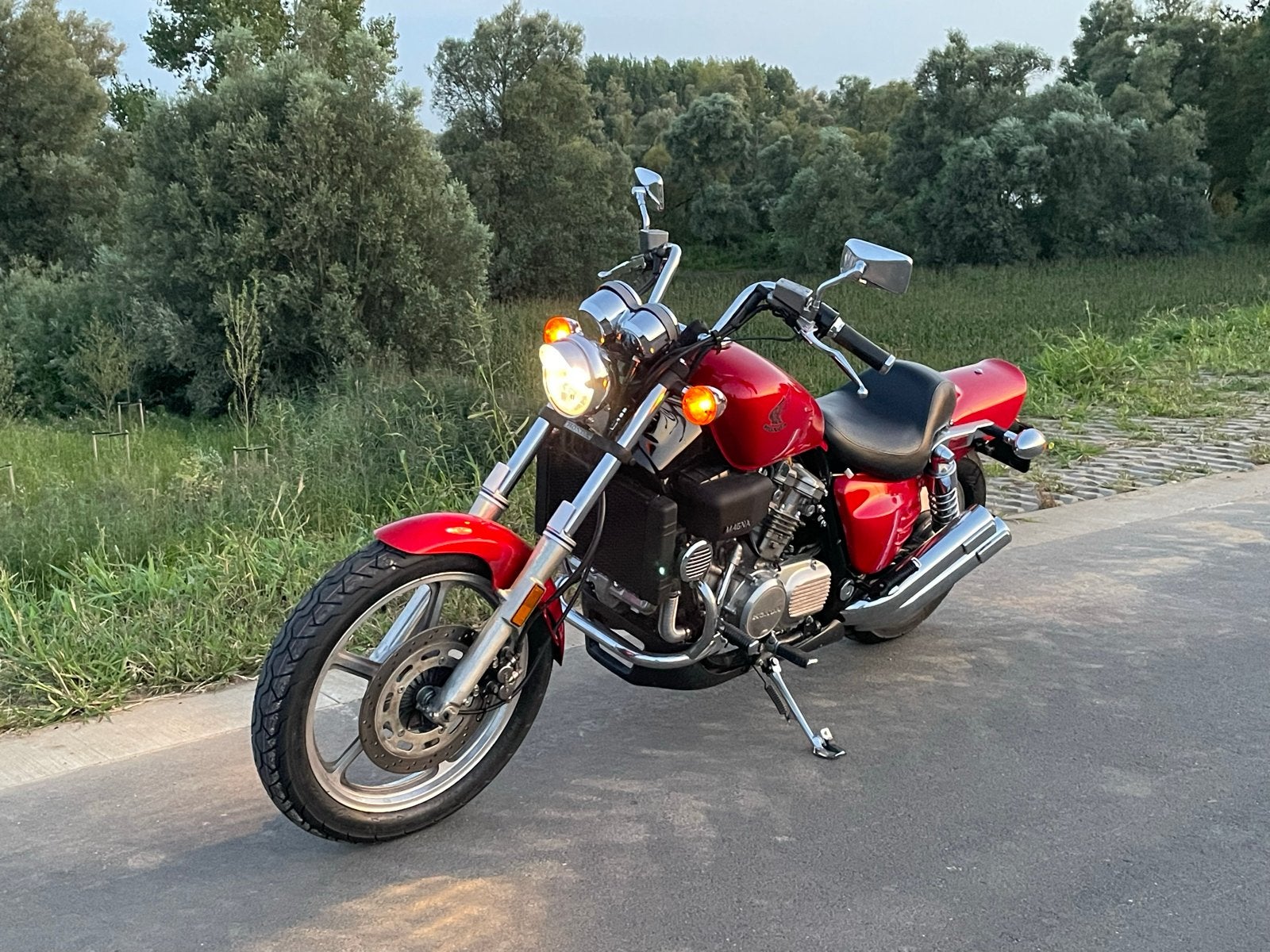 Honda VF700C Supermagna 1987 - Zeldzaam Mooi!, Cardan-aandrijving, 4 cilinders, Chopper, Gebruikt