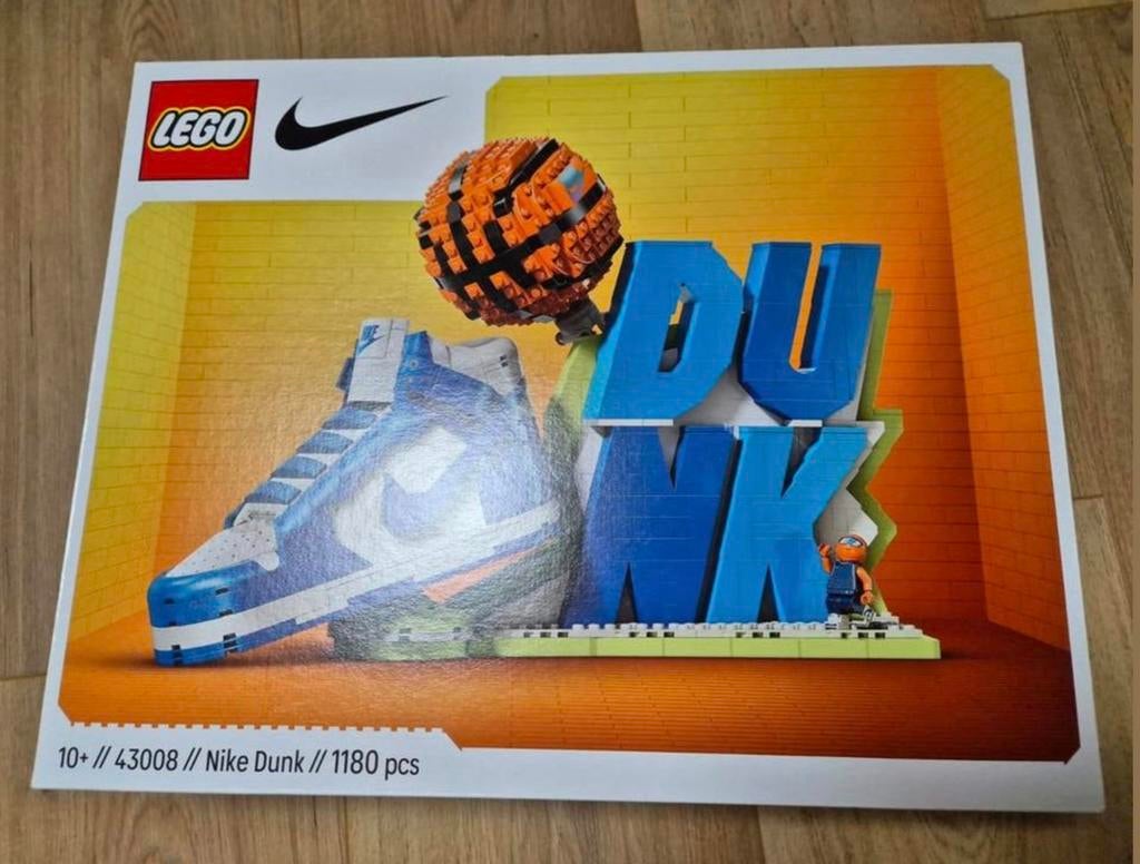 Lego Nike dunk, Ophalen, Zo goed als nieuw