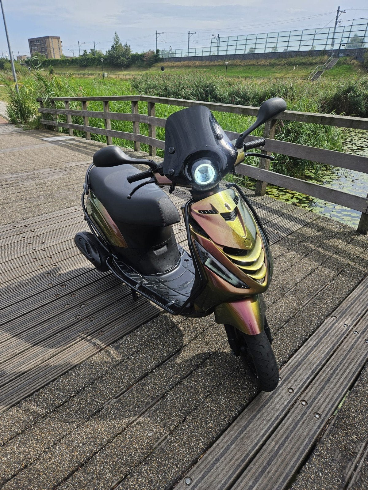 Piaggio Zip Snor 2010 - Opvallende Dragon Cameleon Kleur, Ophalen