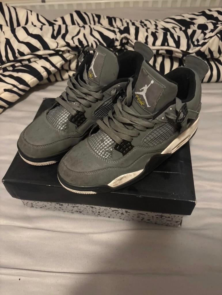 Jordan 4s Cool Grey - Maat 42, Kleding | Heren, Schoenen, Overige kleuren, Nike, Ophalen of Verzenden, Sneakers of Gympen