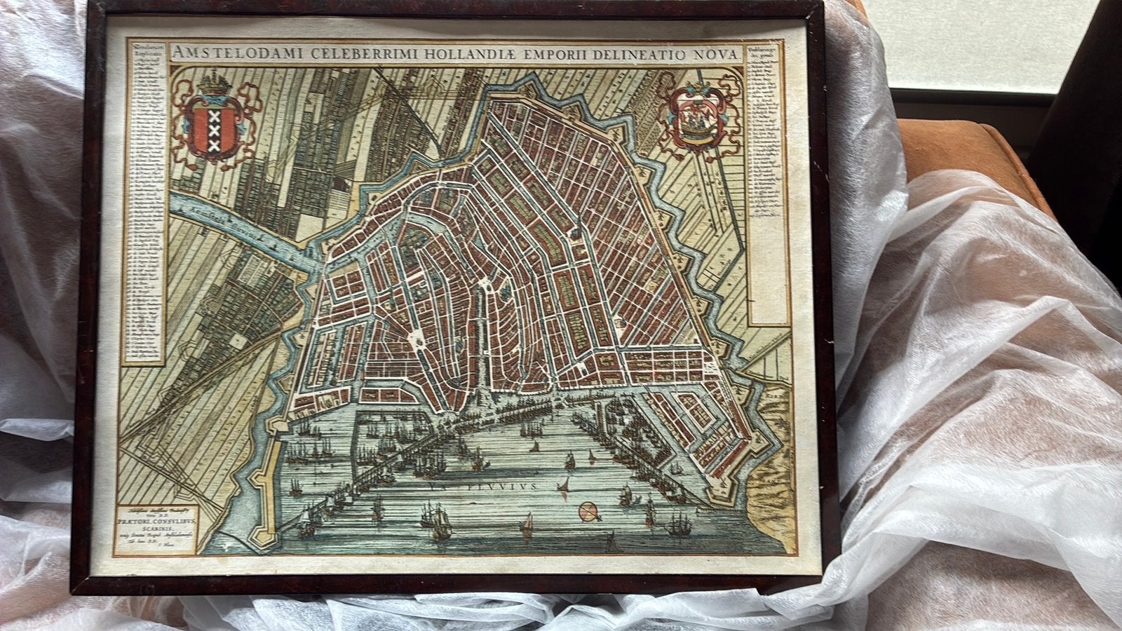 Historische kaart van Amsterdam, ingelijst, Boeken, Gelezen, Voor 1800, Ophalen of Verzenden, Landkaart