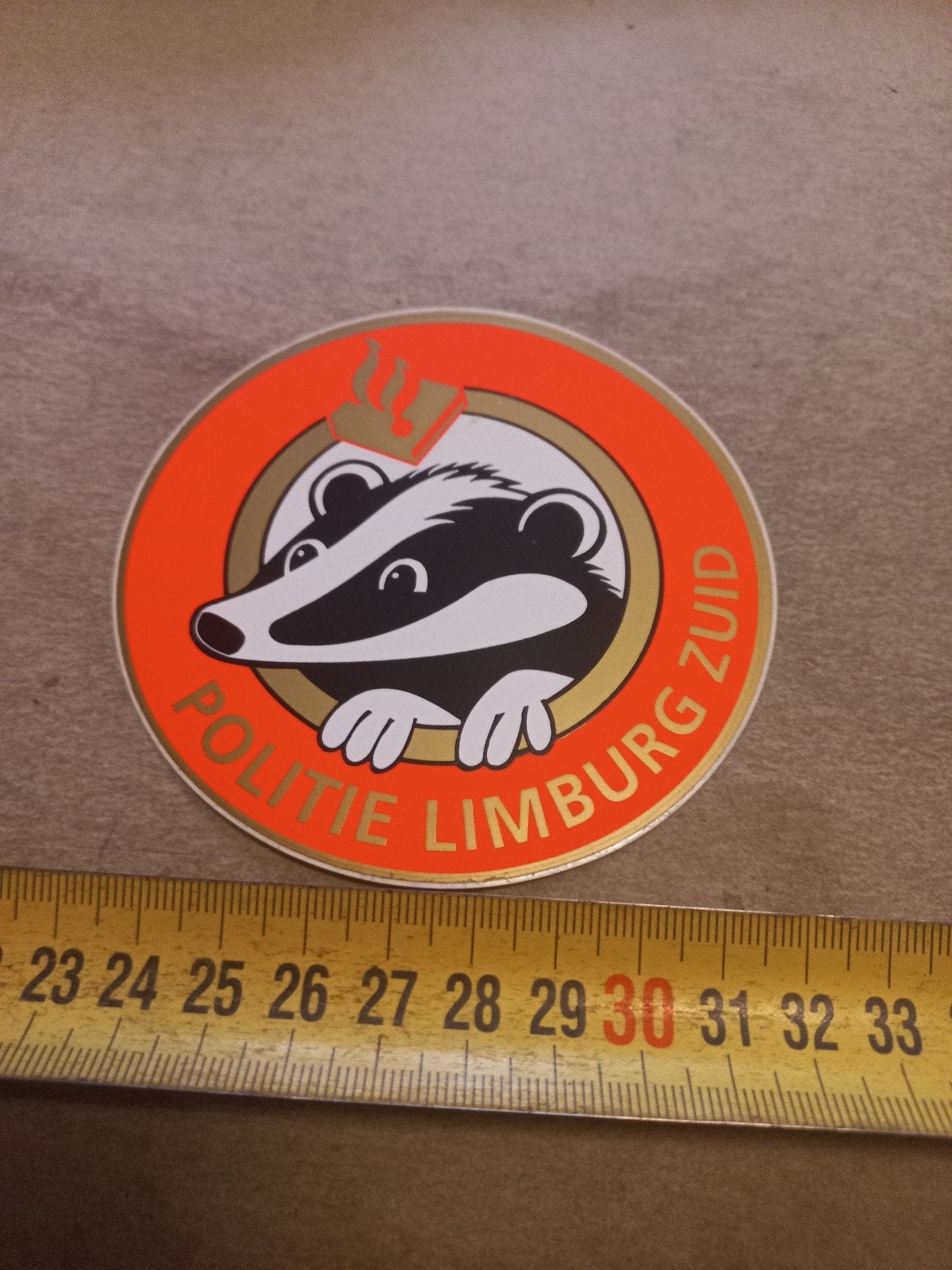 Politie Limburg Zuid Das Sticker - Vintage Verzamelobject, Ophalen of Verzenden, Gebruikt, Overige typen