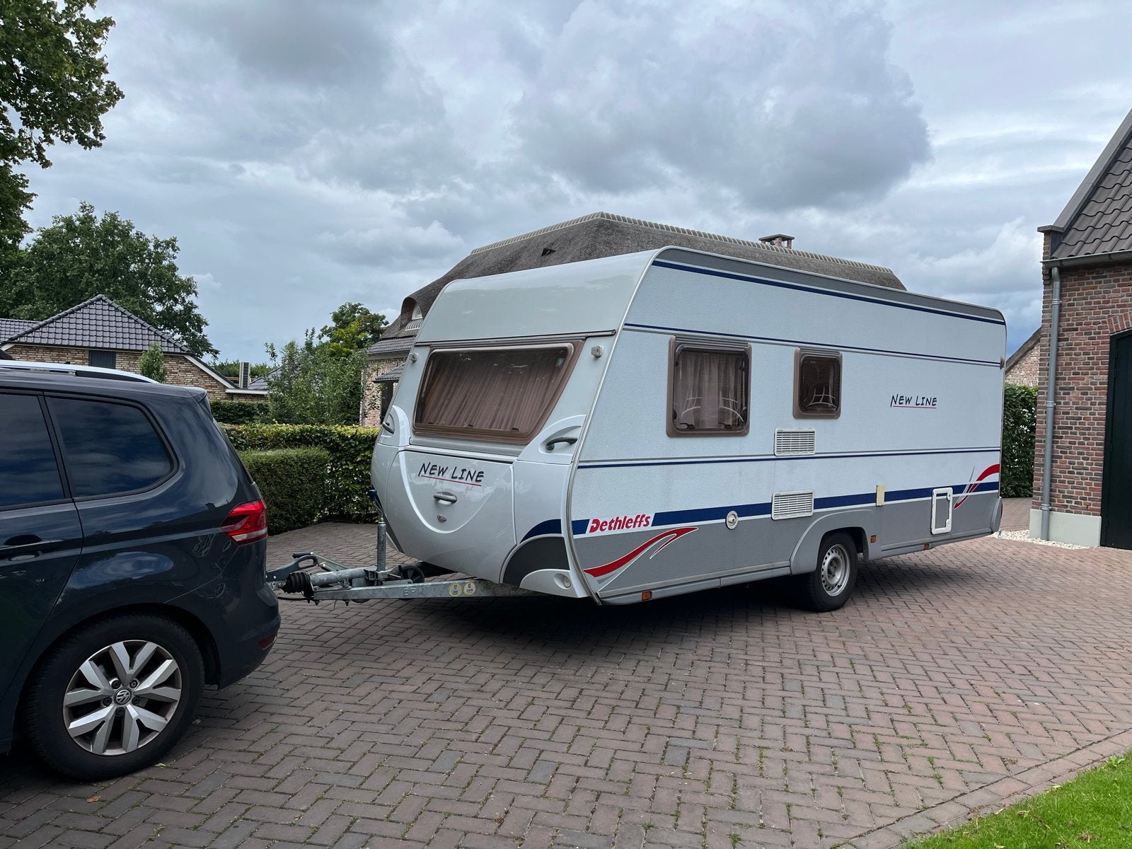 Dethleffs New Line 495TK Caravan stapelbed en treinzit, Caravans en Kamperen, Rondzit, Vast bed, Particulier, Dethleffs