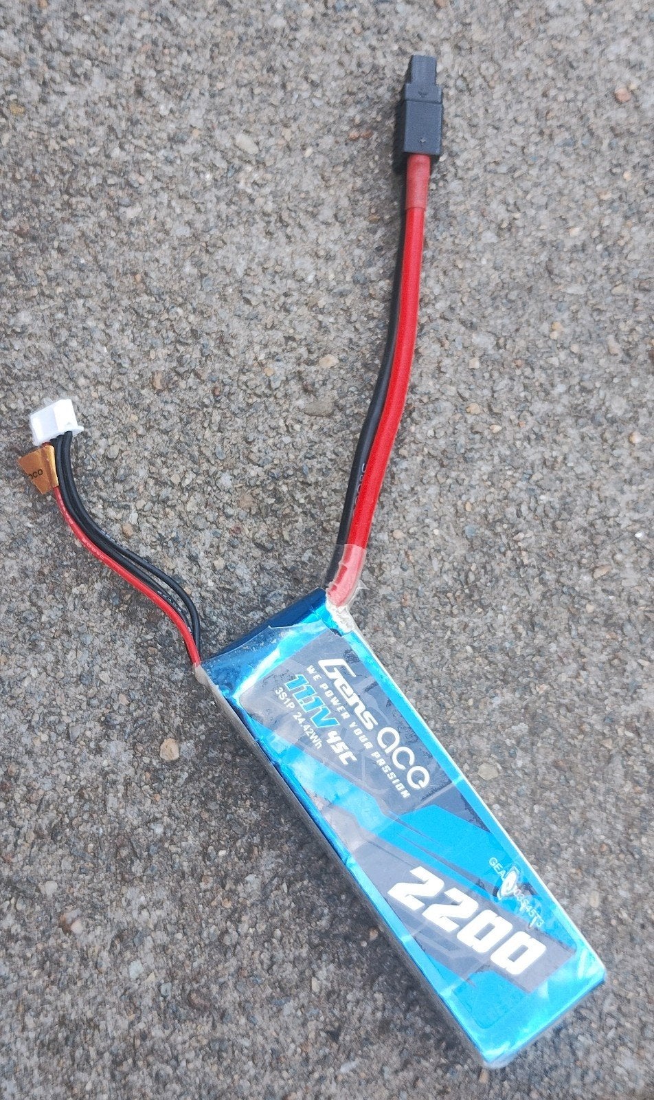 Gens ace 11.1V 2200mAh 3S 45C LiPo batterij, Elektro, Gebruikt, Verzenden, Onderdeel