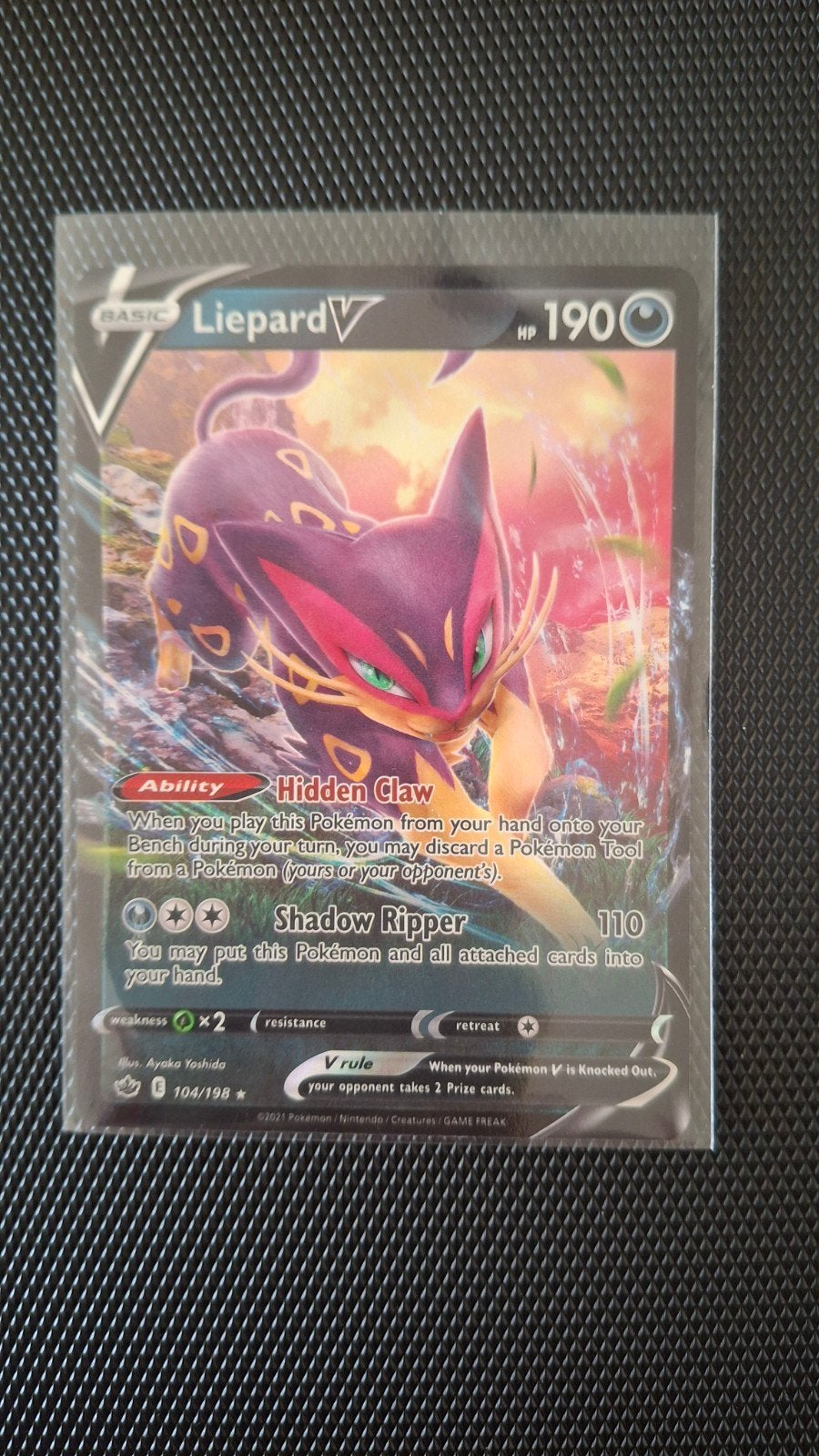 Pokémon Kaart Liepard V 104/198 - Zo goed als nieuw, Ophalen, Zo goed als nieuw, Losse kaart
