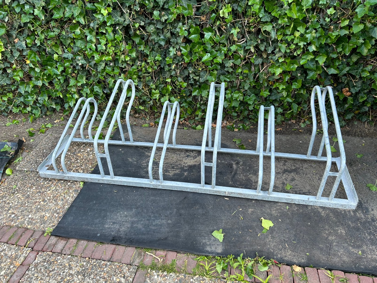 Metalen fietsenrek, Ophalen, Gebruikt