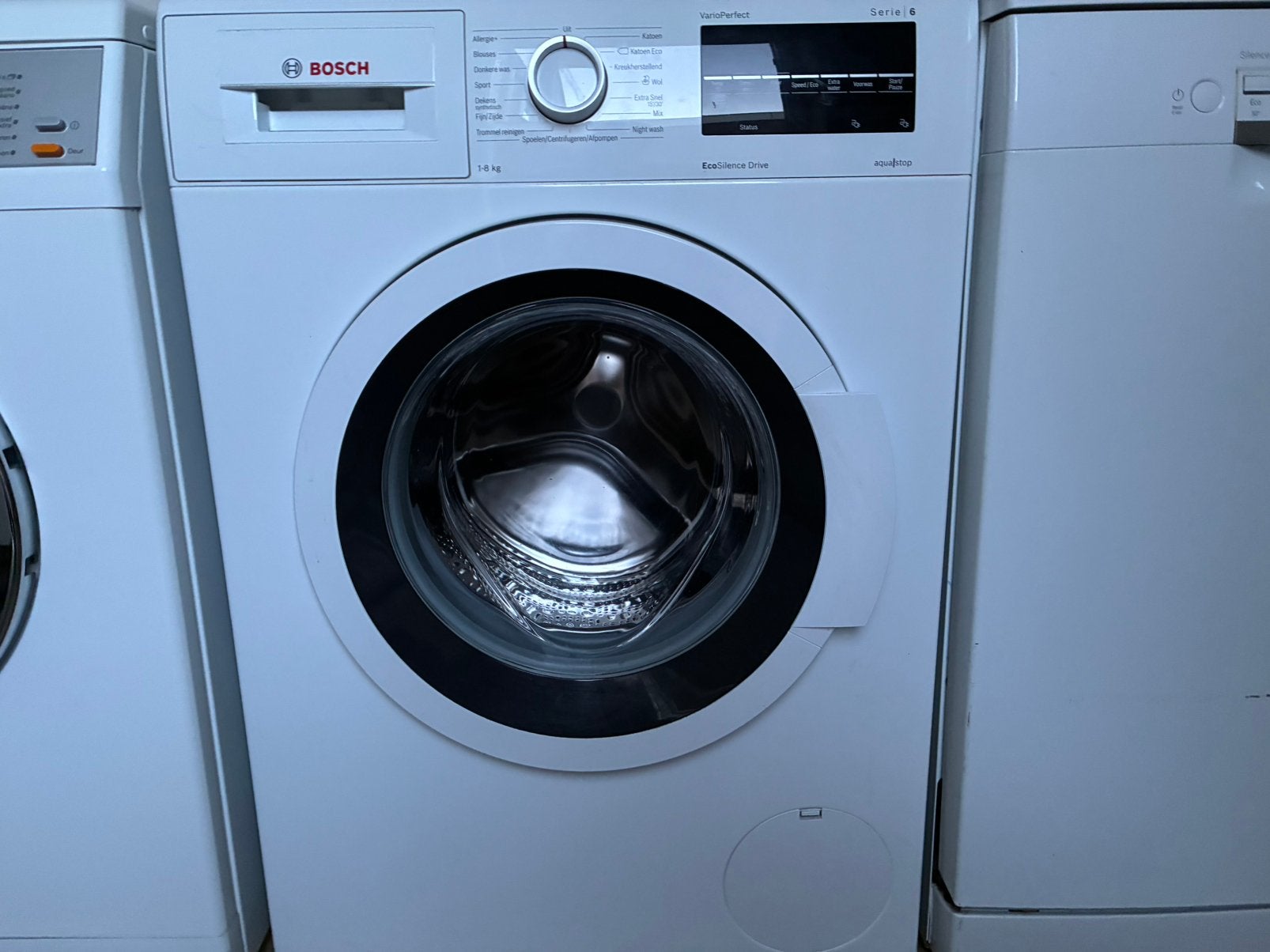 In zeer nette staat Luxe Bosch Serie6 EcoSilence Drive 8Kg, Bosch, 1200 tot 1600 toeren, 8 tot 10 kg, Ophalen of Verzenden