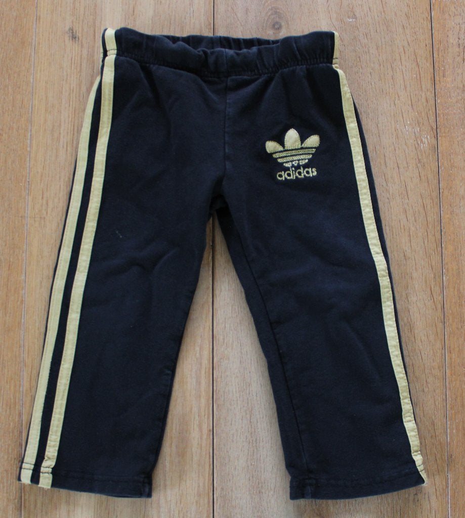 Joggingbroek van Adidas 80-86, Kinderen en Baby's, Babykleding | Maat 80, Adidas, Gebruikt, Broekje, Jongetje of Meisje