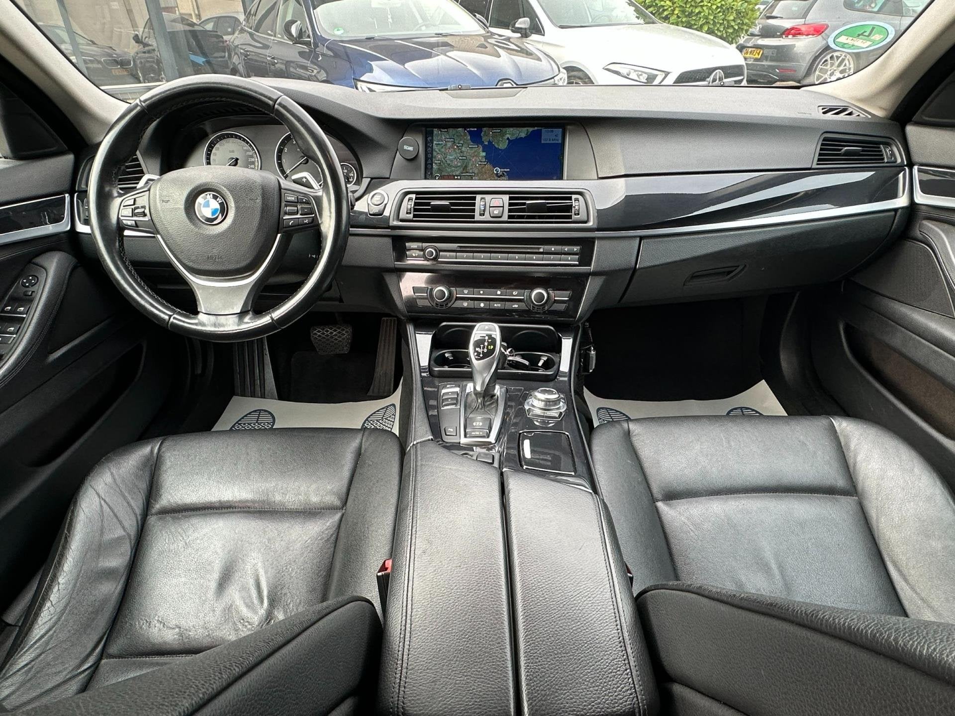 Foto 4 van BMW 5-serie Touring 520i High Executive