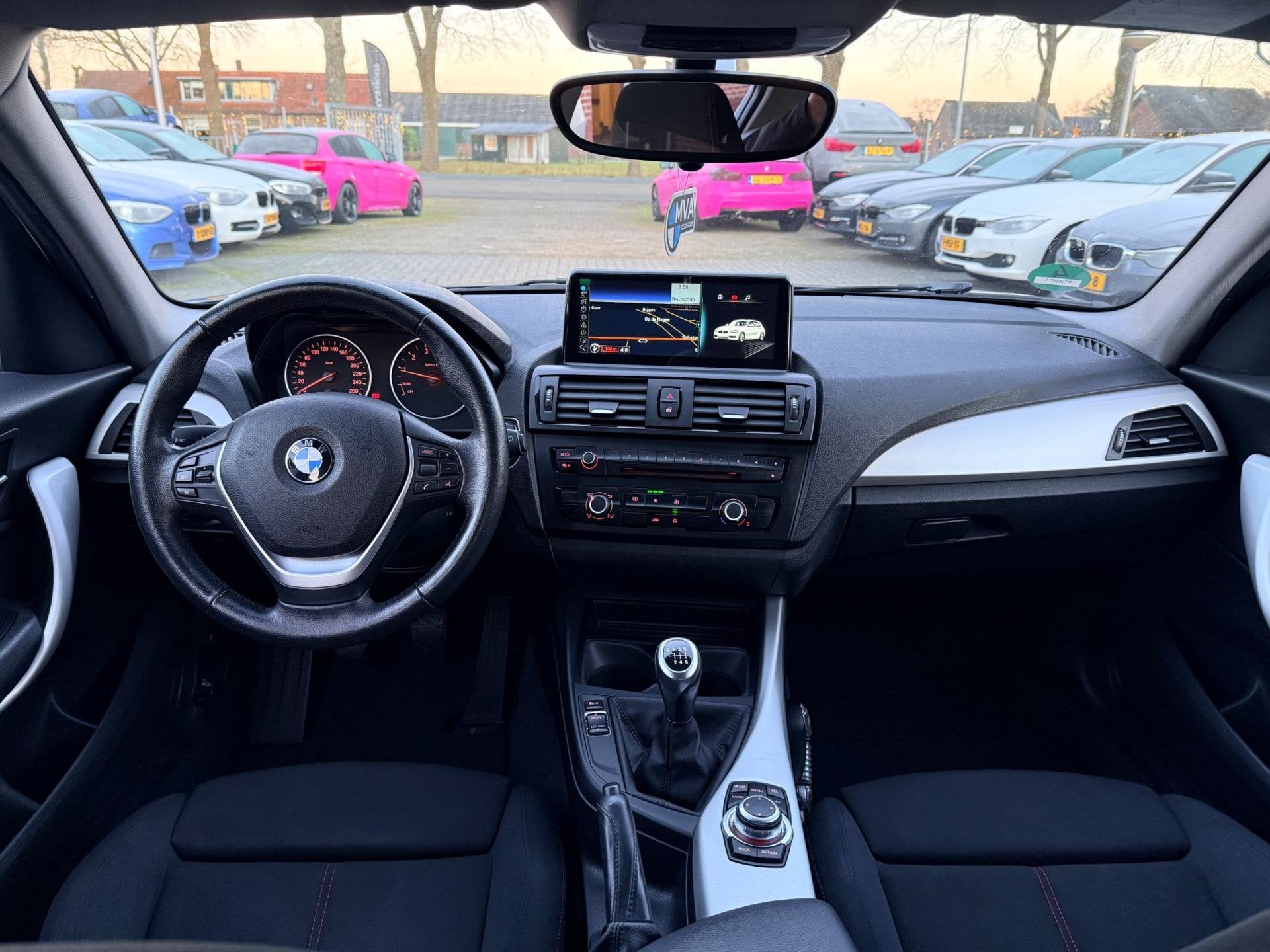BMW 1-serie 116i Business Sport|Nieuwe Ketting + Klepseals|C, Auto's, BMW, 1-Serie, Euro 5, Gebruikt, Zwart