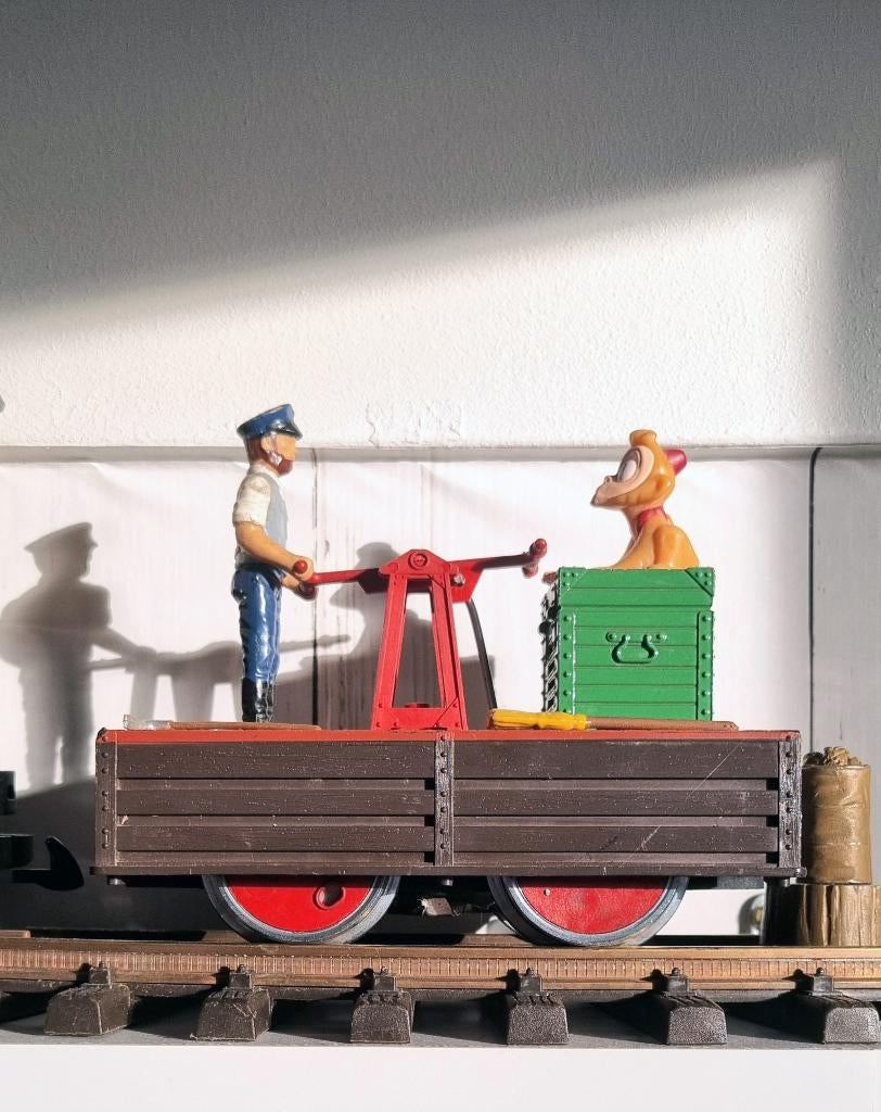 LGB lorrie met bewegende man, Ophalen of Verzenden, Zo goed als nieuw, LGB, Gelijkstroom