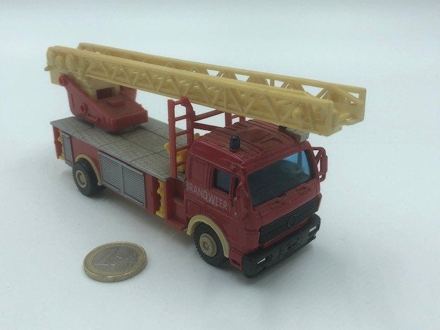 Brandweer Mercedes Ladderwagen - Hoogwerker, Ophalen of Verzenden, Gebruikt, Bus of Vrachtwagen, Overige merken