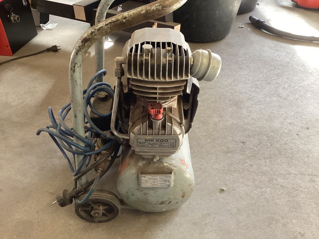 Gebruikte Compressor MK 200 - Ongetest, Ophalen, Gebruikt, Minder dan 200 liter/min, Minder dan 6 bar