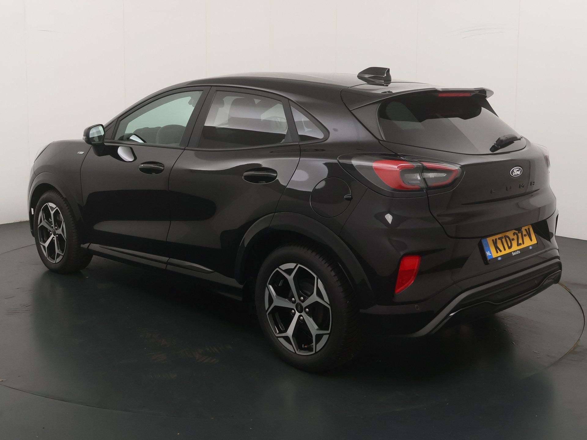 Ford Puma EcoBoost Hybrid 125 pk ST-Line X | Winter Pack | E, Auto's, 12 maanden, 125 pk, Zwart, Bedrijf