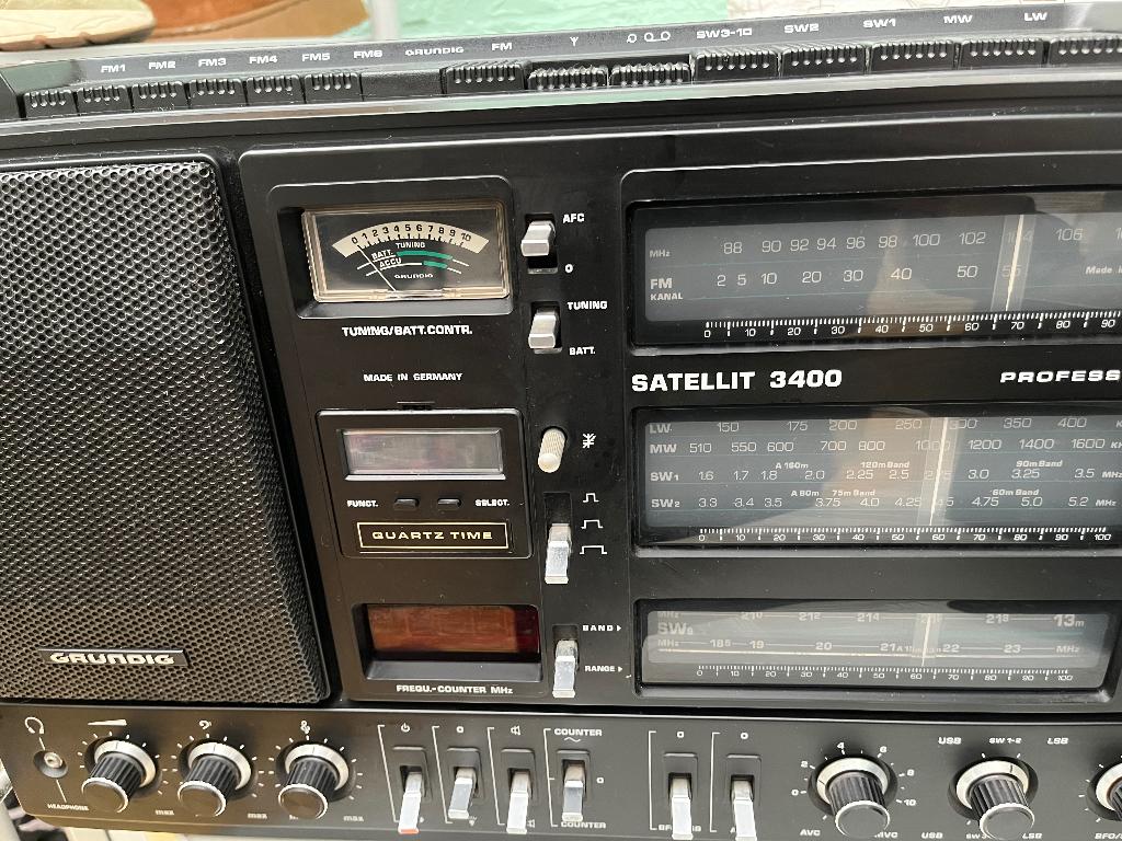 Grundig Satellit 3400 Professional wereldontvanger, Audio, Tv en Foto, Ophalen of Verzenden, Gebruikt, Wereldontvanger