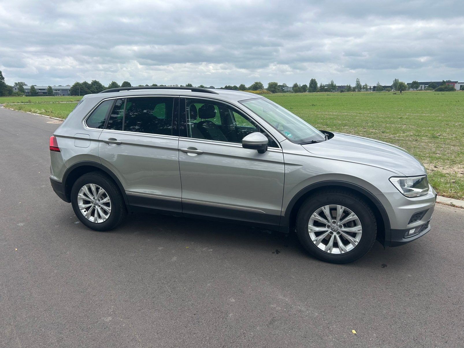 Volkswagen Tiguan 1.5 TSI 2018 ACC, Voorwielaandrijving, 1498 cc, 4 cilinders, 75 €/maand