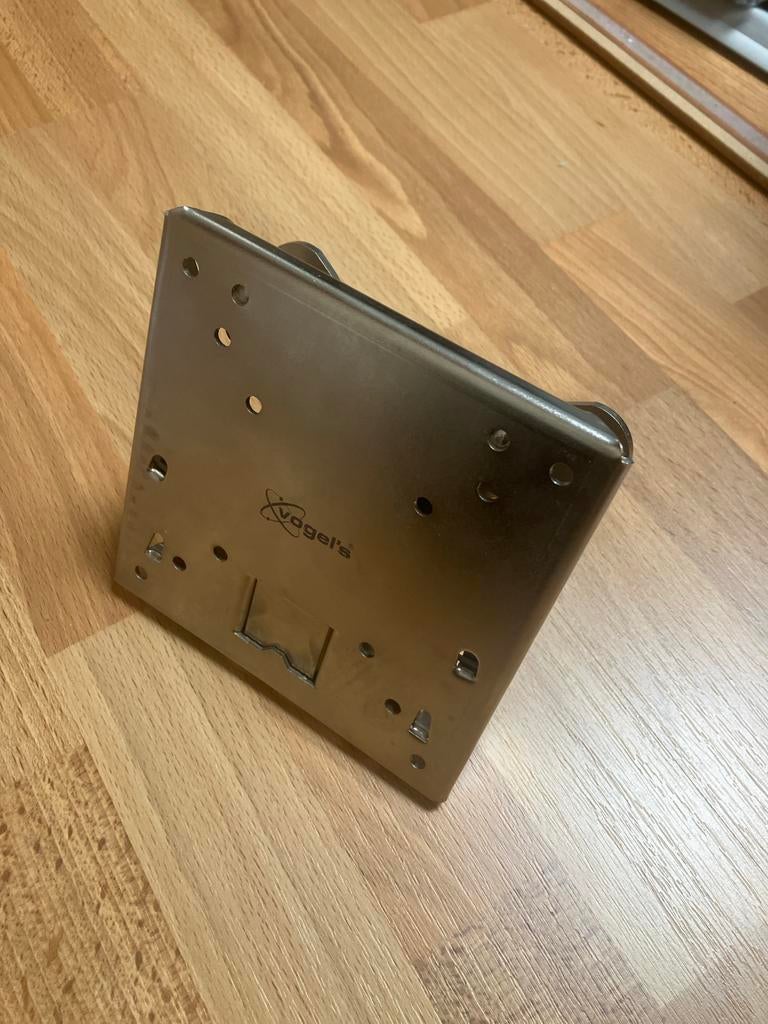 Vogel's Zwenkbare en Kantelbare Muursteun voor TV/Monitor, Ophalen of Verzenden, Nieuw