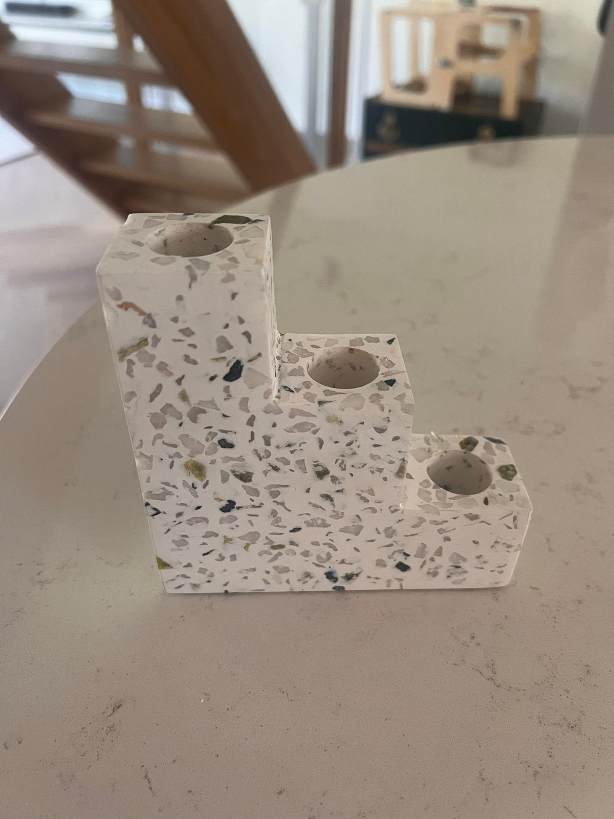 Natuursteen Kandelaar Terrazzo Look - Nieuw, Meerkleurig, Nieuw, Ophalen of Verzenden, Steen/keramiek