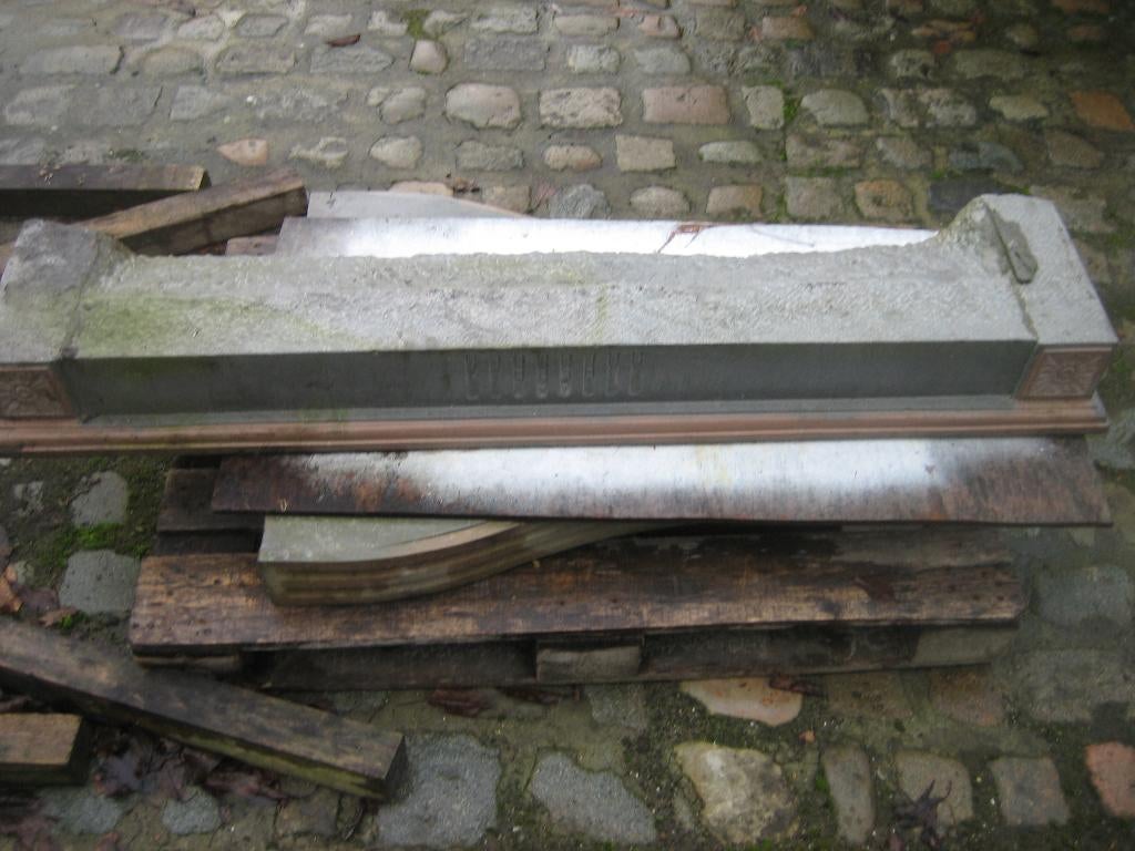 mooie oude franse hardstenen schouw, Ophalen