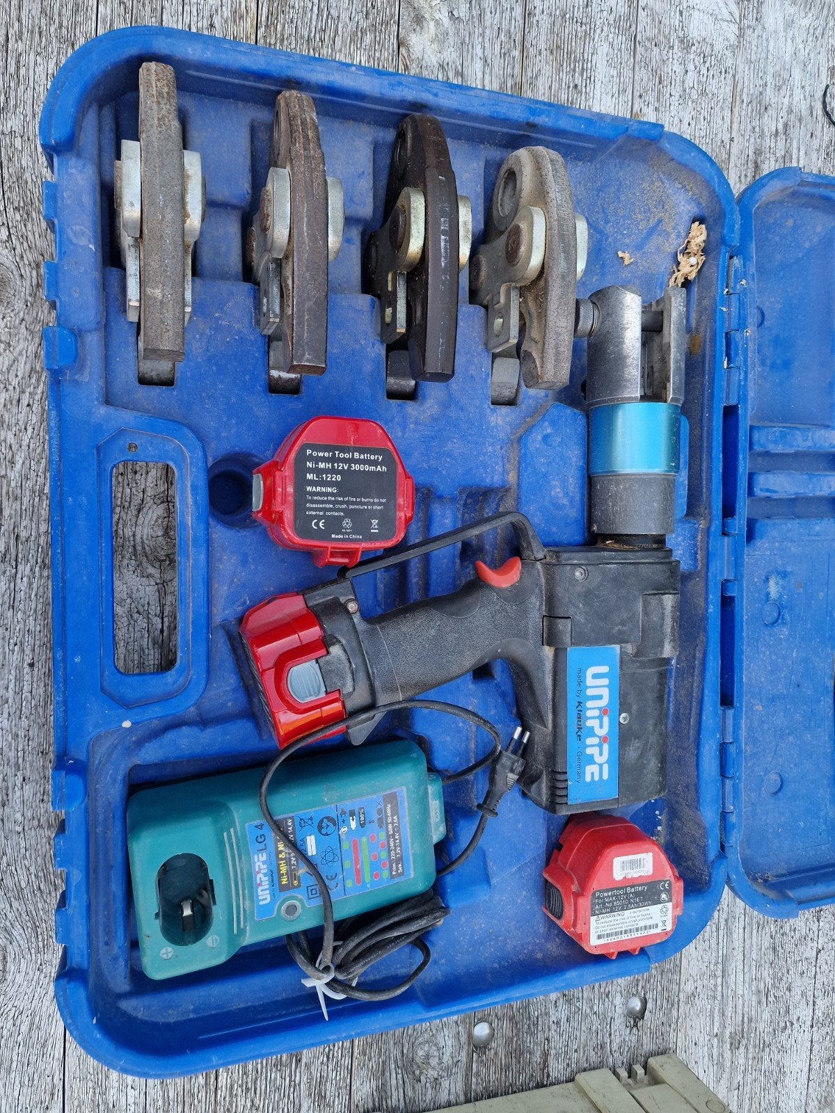 uponor perstang., Ophalen