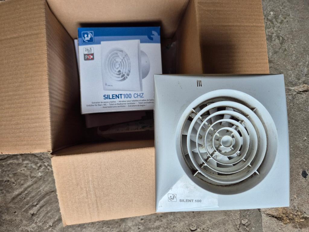 Badkamer Ventilator met timer en vochtsensor, Ophalen, Zo goed als nieuw, Ventilator