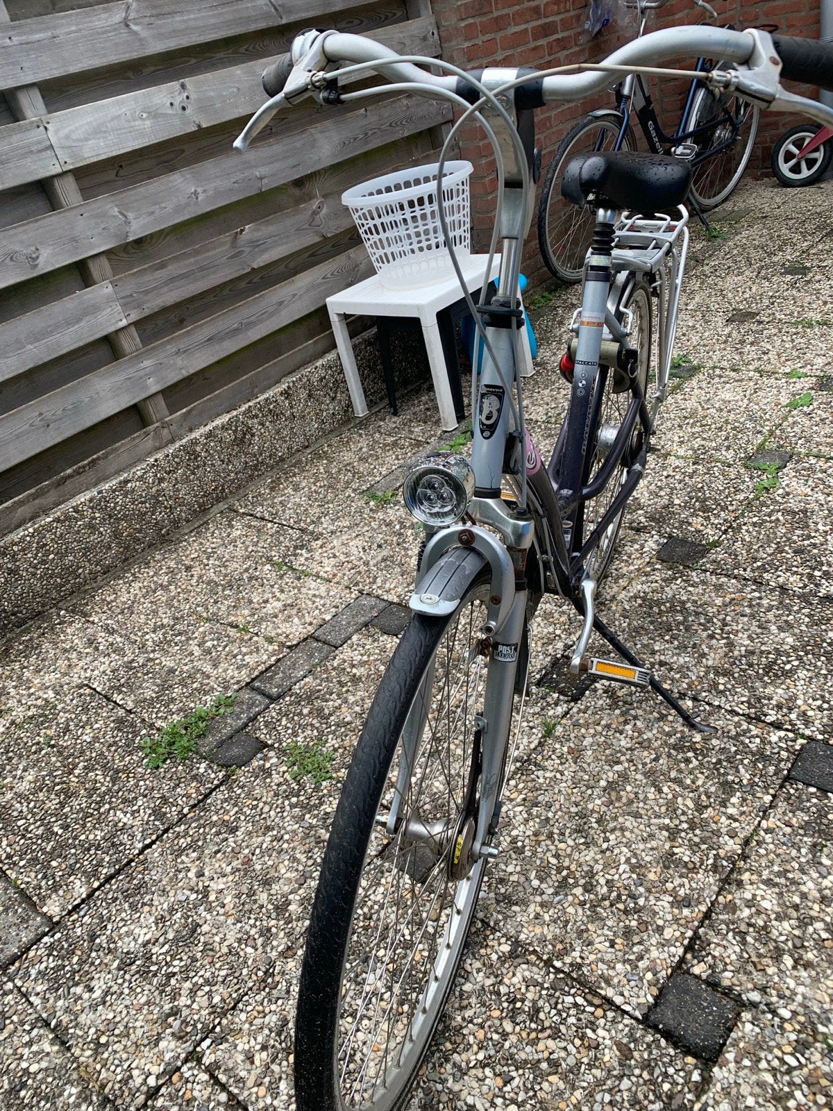 Dames fiets 28“ 6 versnellingen, Fietsen en Brommers, Fietsen | Dames | Damesfietsen, Ophalen, Gebruikt, Overige merken, Versnellingen