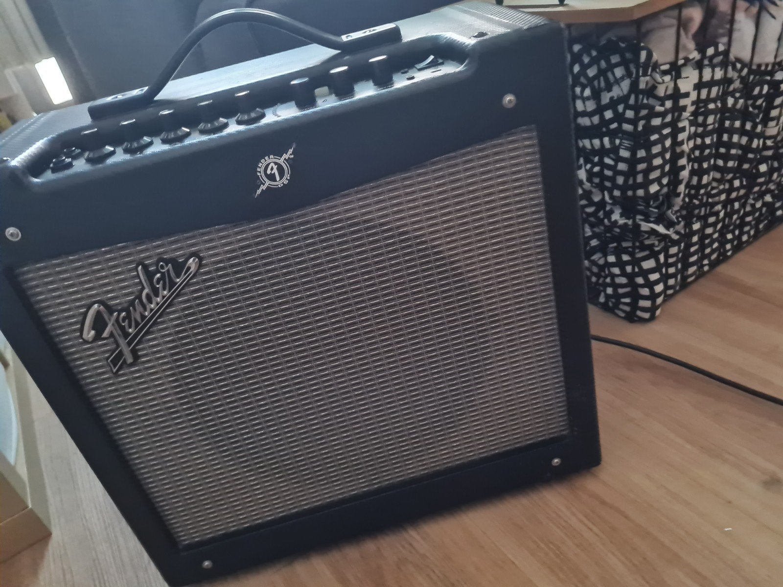 Fender Mustang II gitaarversterker, Muziek en Instrumenten, Ophalen, Gebruikt, Minder dan 50 watt