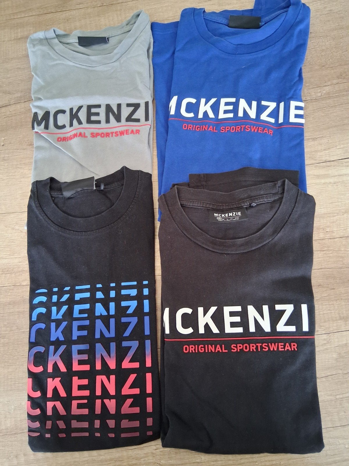 McKenzie T-shirts, prijs per stuk, Zwart, Overige maten, Ophalen of Verzenden, Zo goed als nieuw
