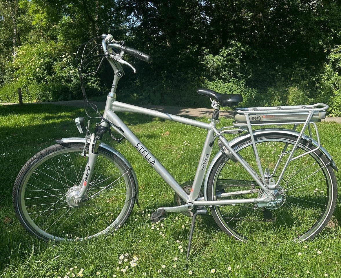 mooie elektrische fiets Stella Firenza, Fietsen en Brommers, Versnellingen, Zo goed als nieuw, Schijfrem, 53 tot 57 cm