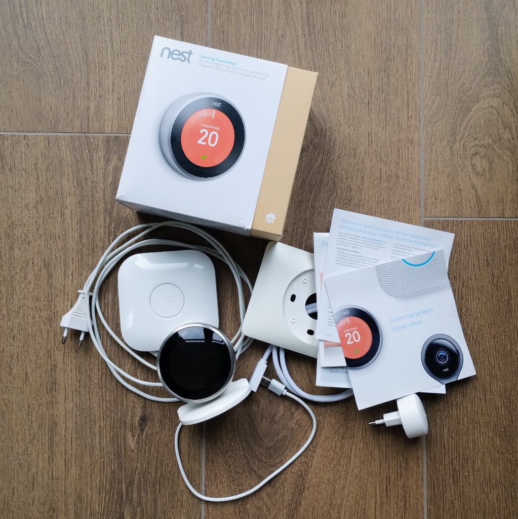 Nest Thermostat 3e Gen – Wit + Zilveren Ring, Doe-het-zelf en Verbouw, Ophalen of Verzenden, Slimme thermostaat, Zo goed als nieuw