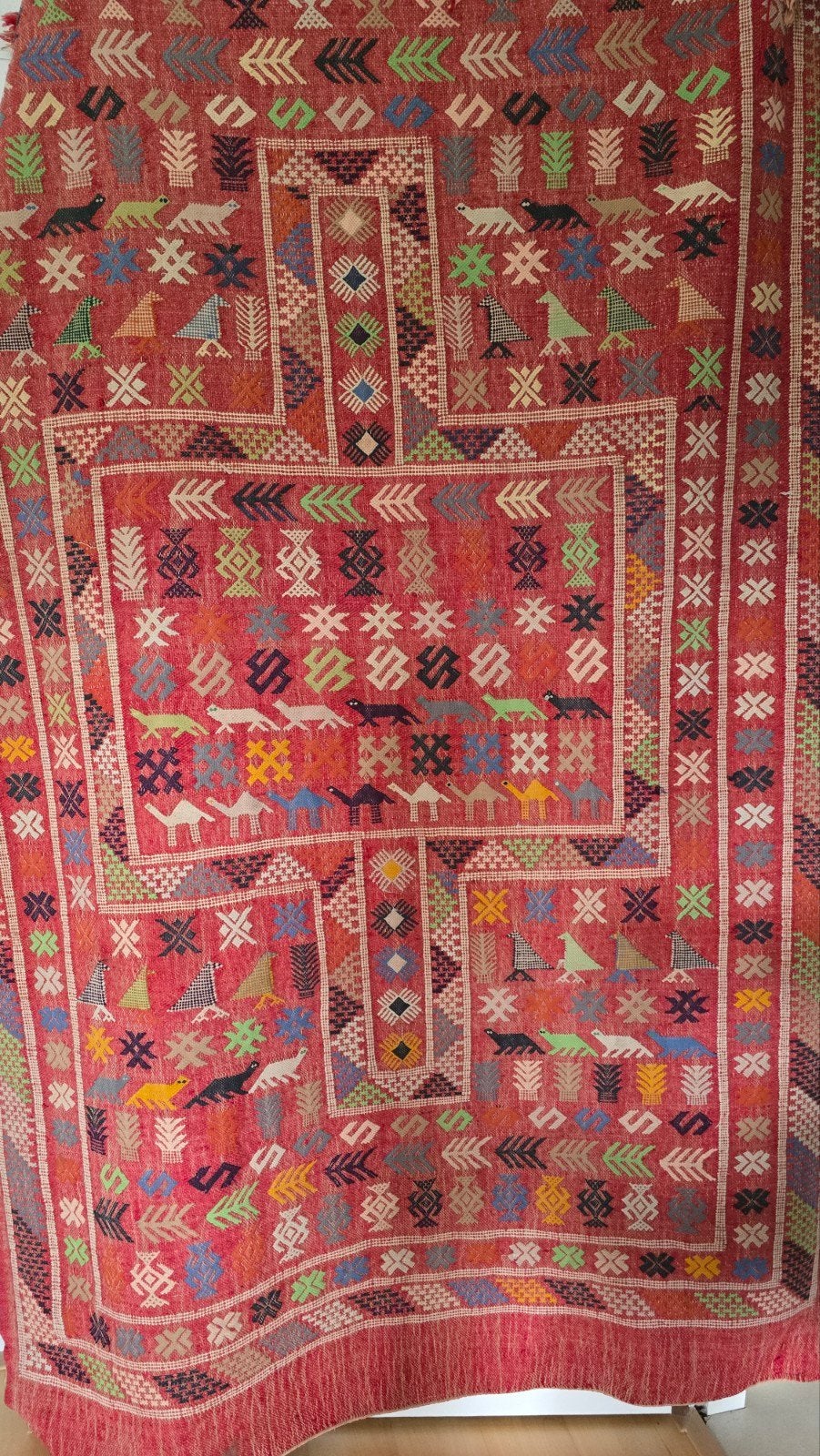 Vintage Berber vloerkleed met kleurrijke patronen, Gebruikt, 100 tot 150 cm, 200 cm of meer, Rechthoekig