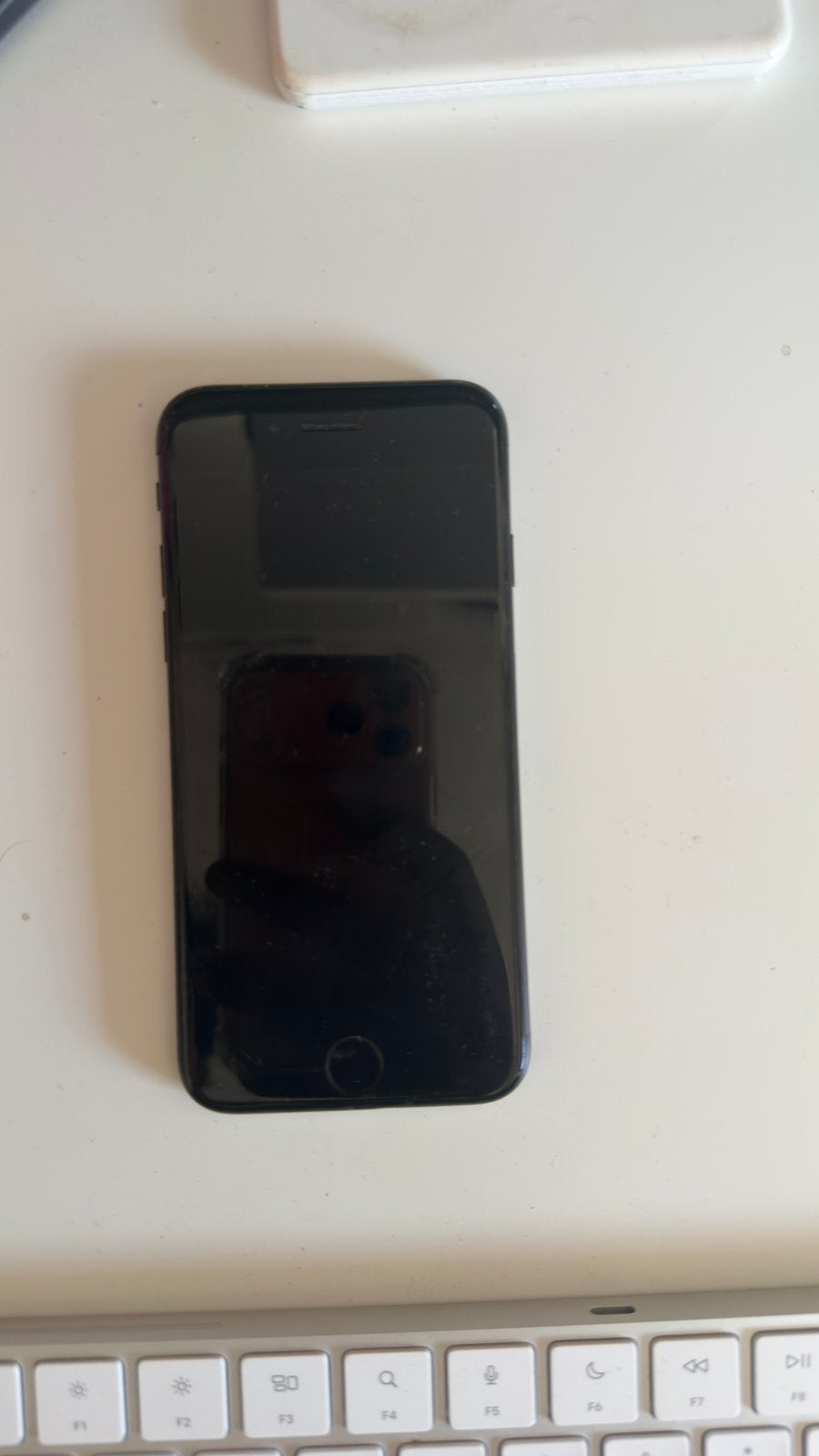 Iphone 7 batterij 77%, Telecommunicatie, Mobiele telefoons | Apple iPhone, Gebruikt, Zwart, 32 GB, 77 %