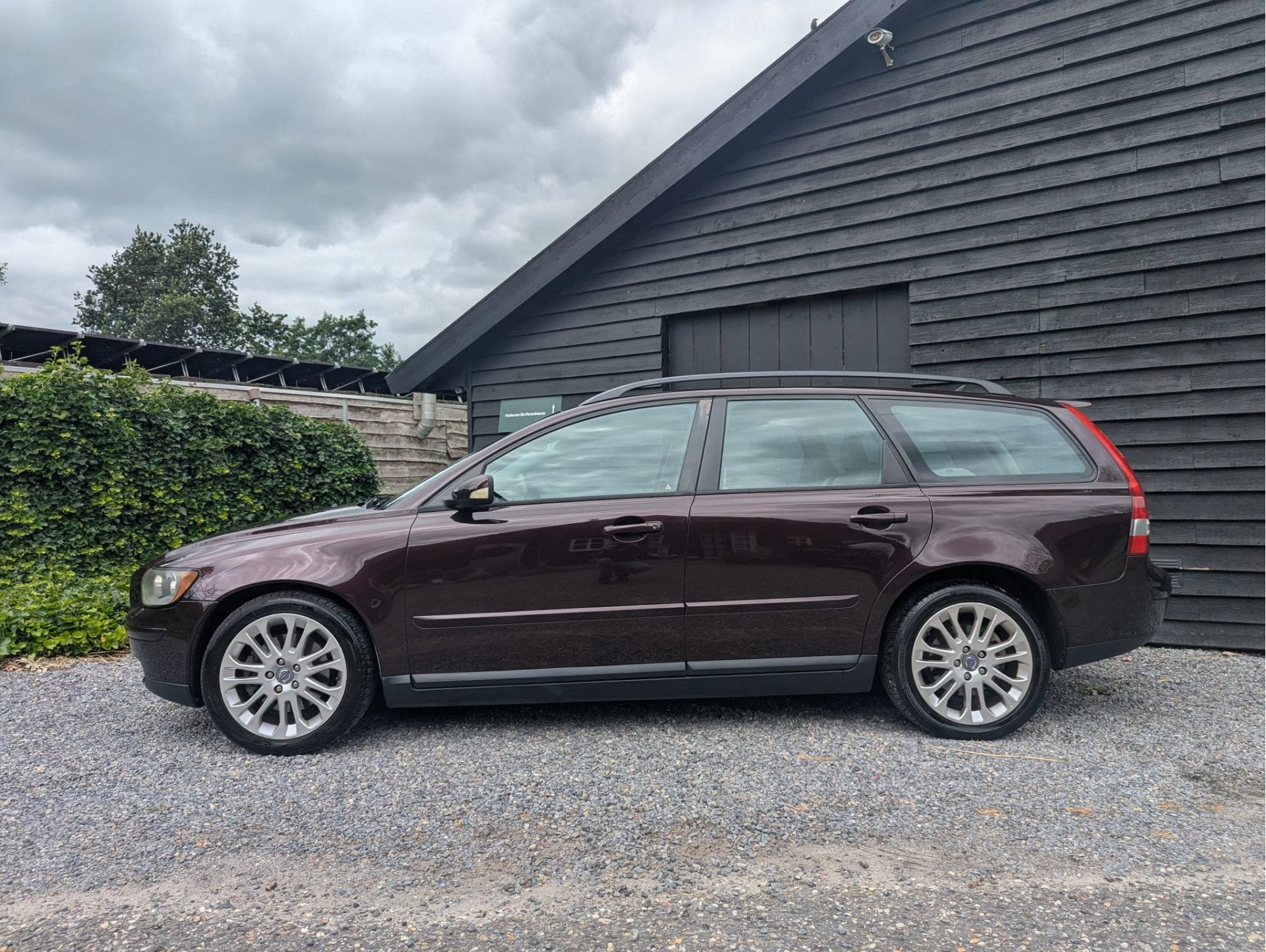 Volvo V50 2.4i Summum (bj 2004), Auto's, Volvo, Voorwielaandrijving, 1362 kg, Gebruikt, Beige