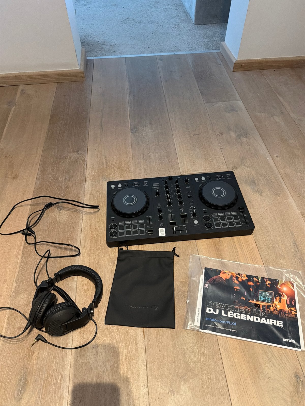 Pioneer DJ-set met koptelefoon en accessoires, Ophalen of Verzenden, Nieuw, Dj-set, Pioneer