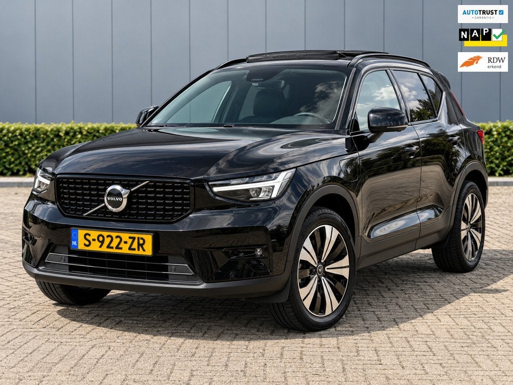 Volvo XC40 1.5 T4 Plug-in hybrid Ultimate Dark Full-options!, Auto's, Dealer onderhouden, 129 pk, Zwart, 3 cilinders